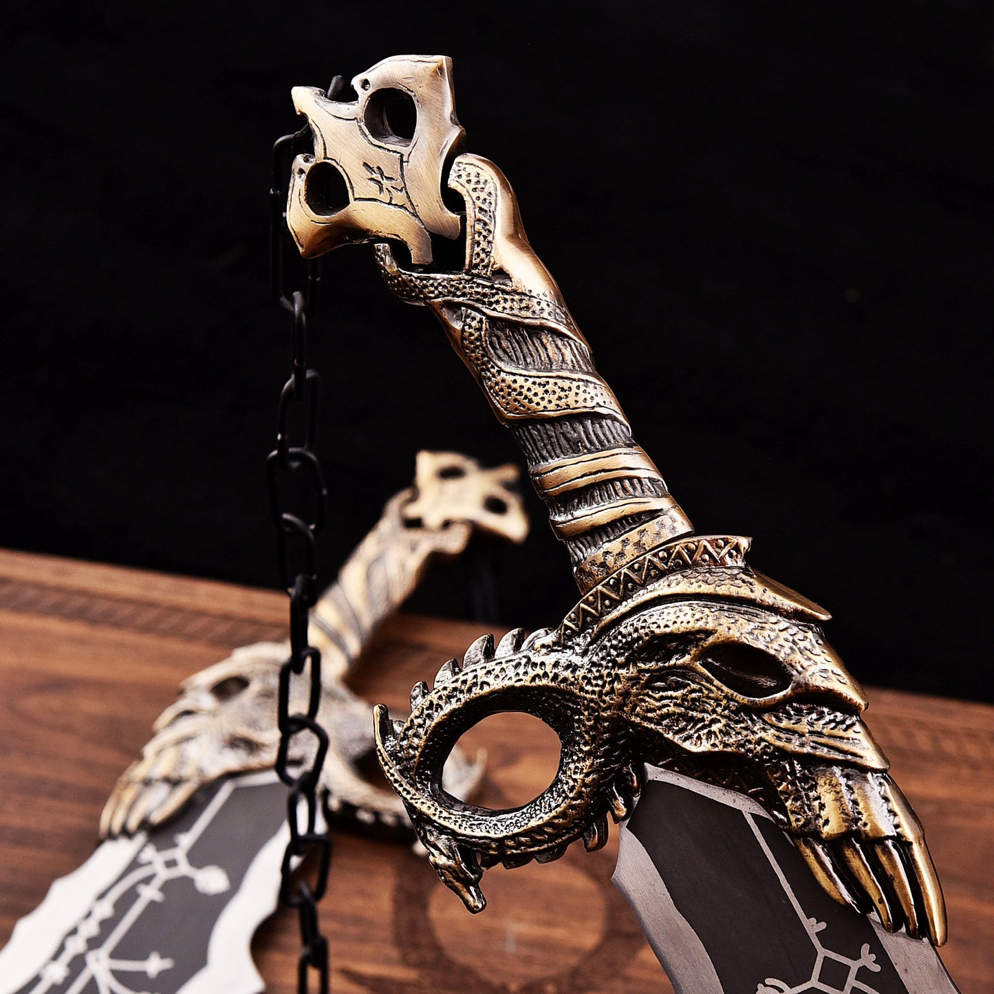 Blades of Chaos – Kratos Twin Blades from God of War