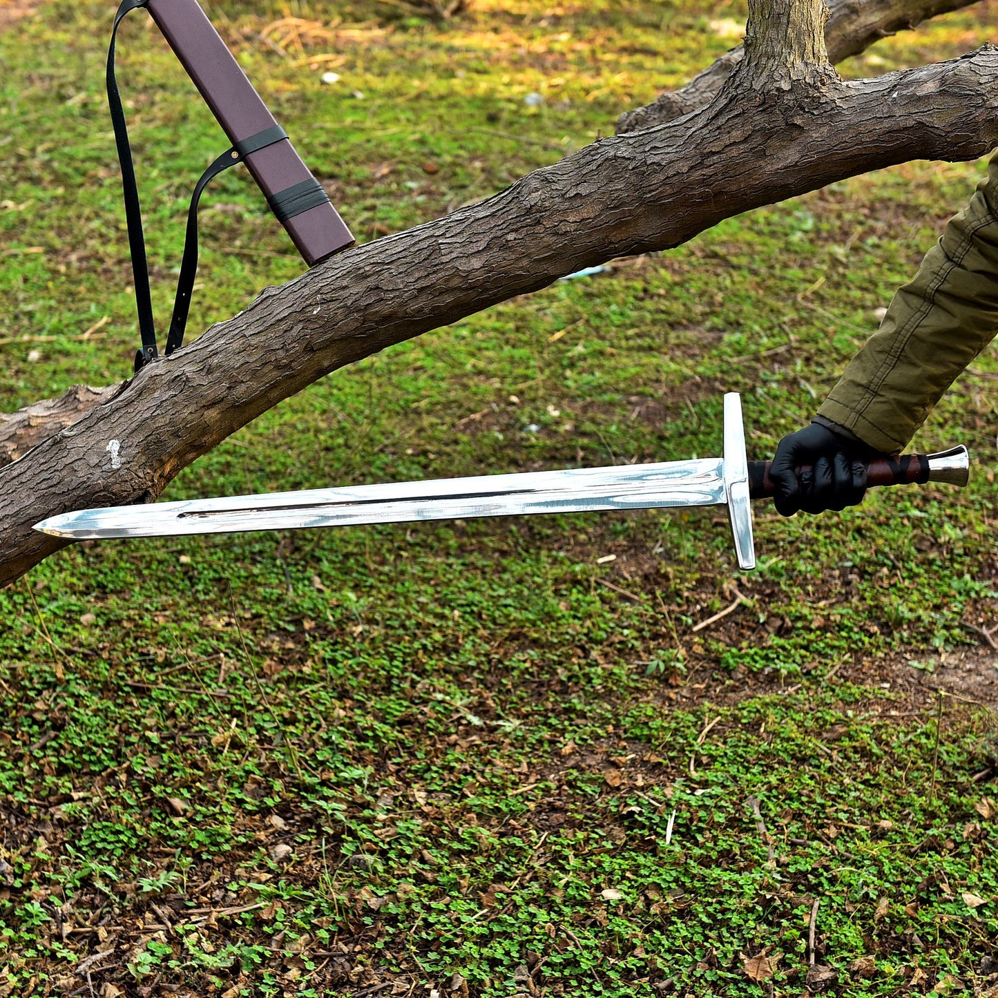King Arthur Sword with Scabbard – Battle Ready Fully Functional Sword – Legendary Medieval Blade for Collectors & Cosplay