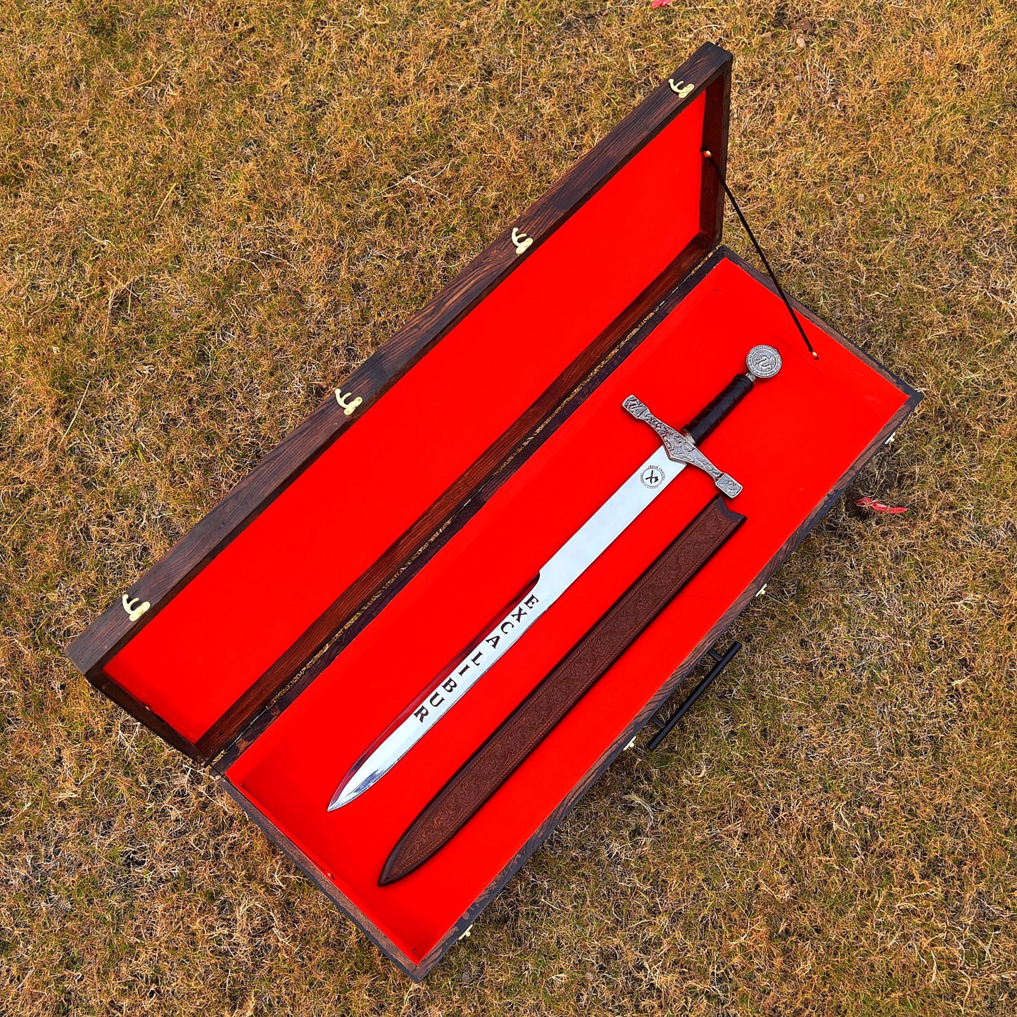 Excalibur Sword with Sheath – Legendary Medieval Blade in Premium Wooden Display Box
