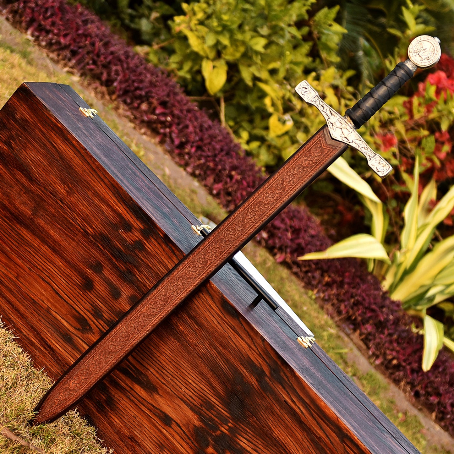 Excalibur Sword with Sheath – Legendary Medieval Blade in Premium Wooden Display Box