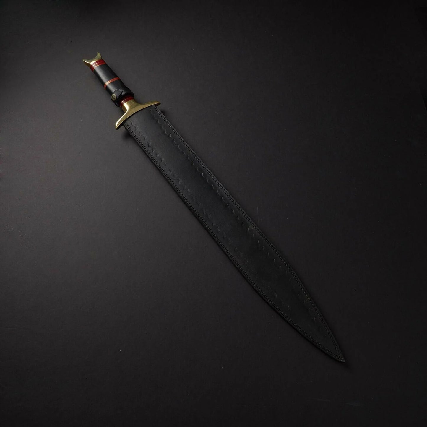 Damascus Steel Wavy Sword – Hand-Forged Flame Blade with Leather Sheath | Collector’s Fantasy Sword