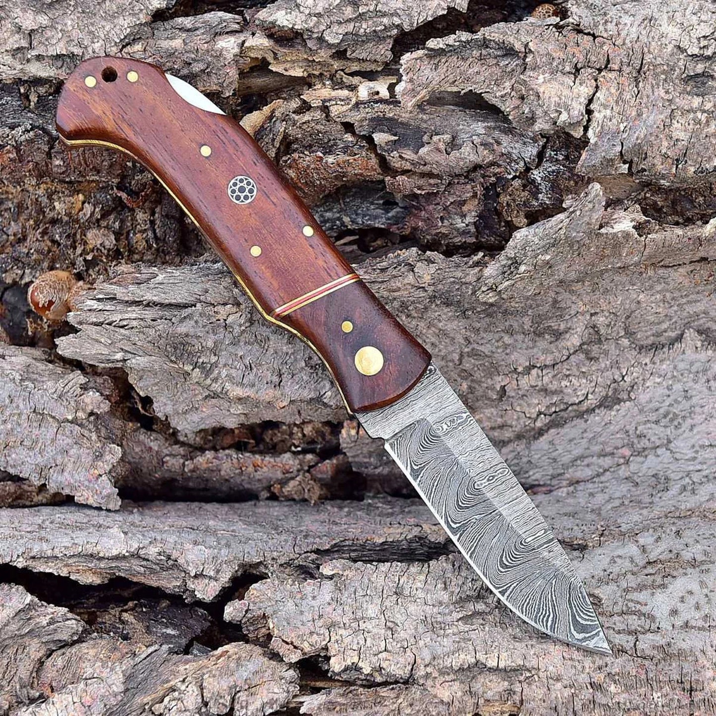 Handmade Damascus Steel Pocket Knife – Folding Blade with Wooden Handle | Everyday Carry Knife
