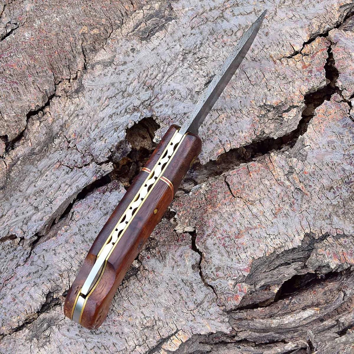 Handmade Damascus Steel Pocket Knife – Folding Blade with Wooden Handle | Everyday Carry Knife