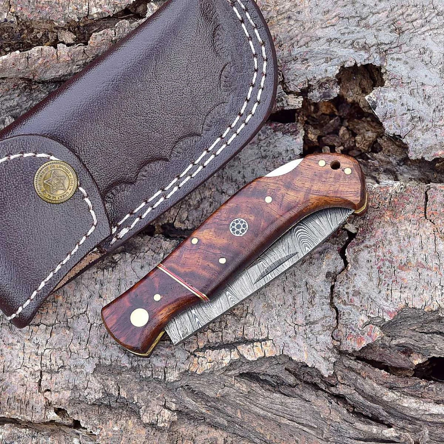 Handmade Damascus Steel Pocket Knife – Folding Blade with Wooden Handle | Everyday Carry Knife