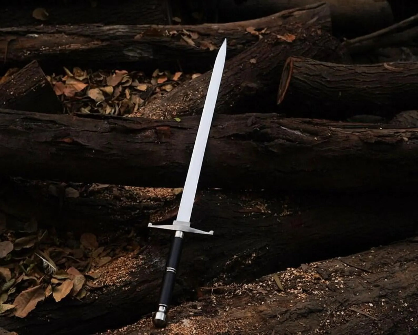 Trunks Sword – Dragon Ball Z Replica with Scabbard | Anime Cosplay & Collector’s Blade