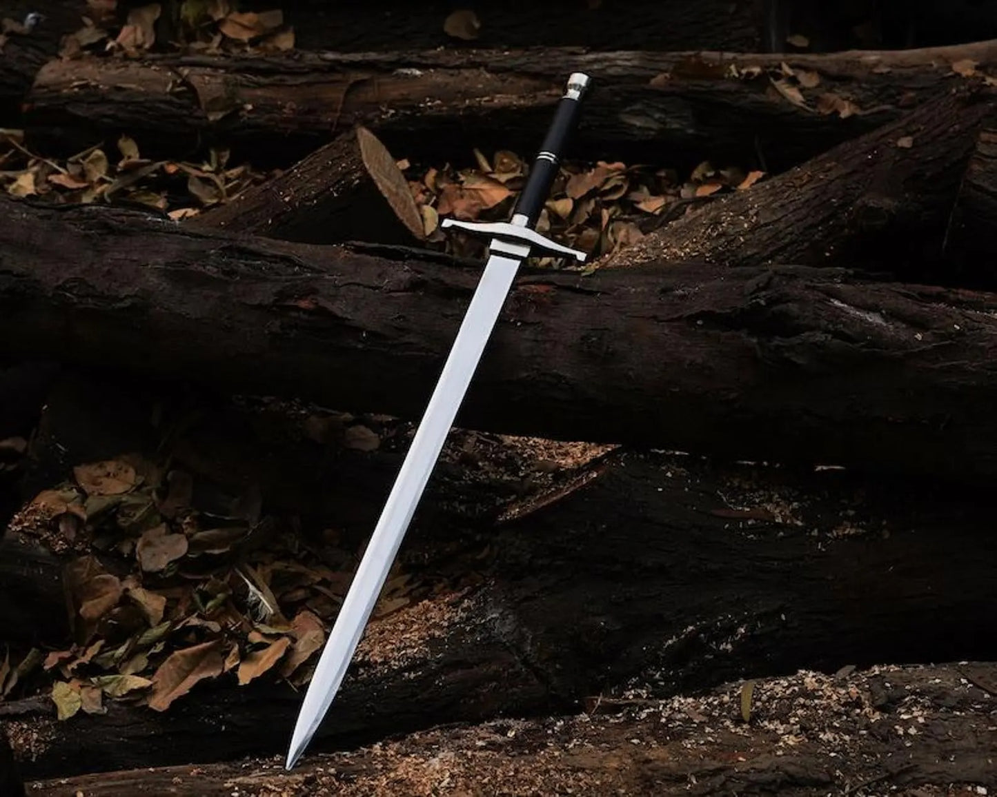 Trunks Sword – Dragon Ball Z Replica with Scabbard | Anime Cosplay & Collector’s Blade