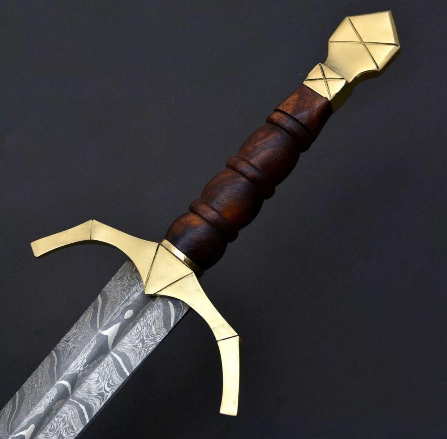 Hand-Forged Damascus Steel Medieval Sword – Brass Guard & Wooden Handle | Collector’s Knight Blade