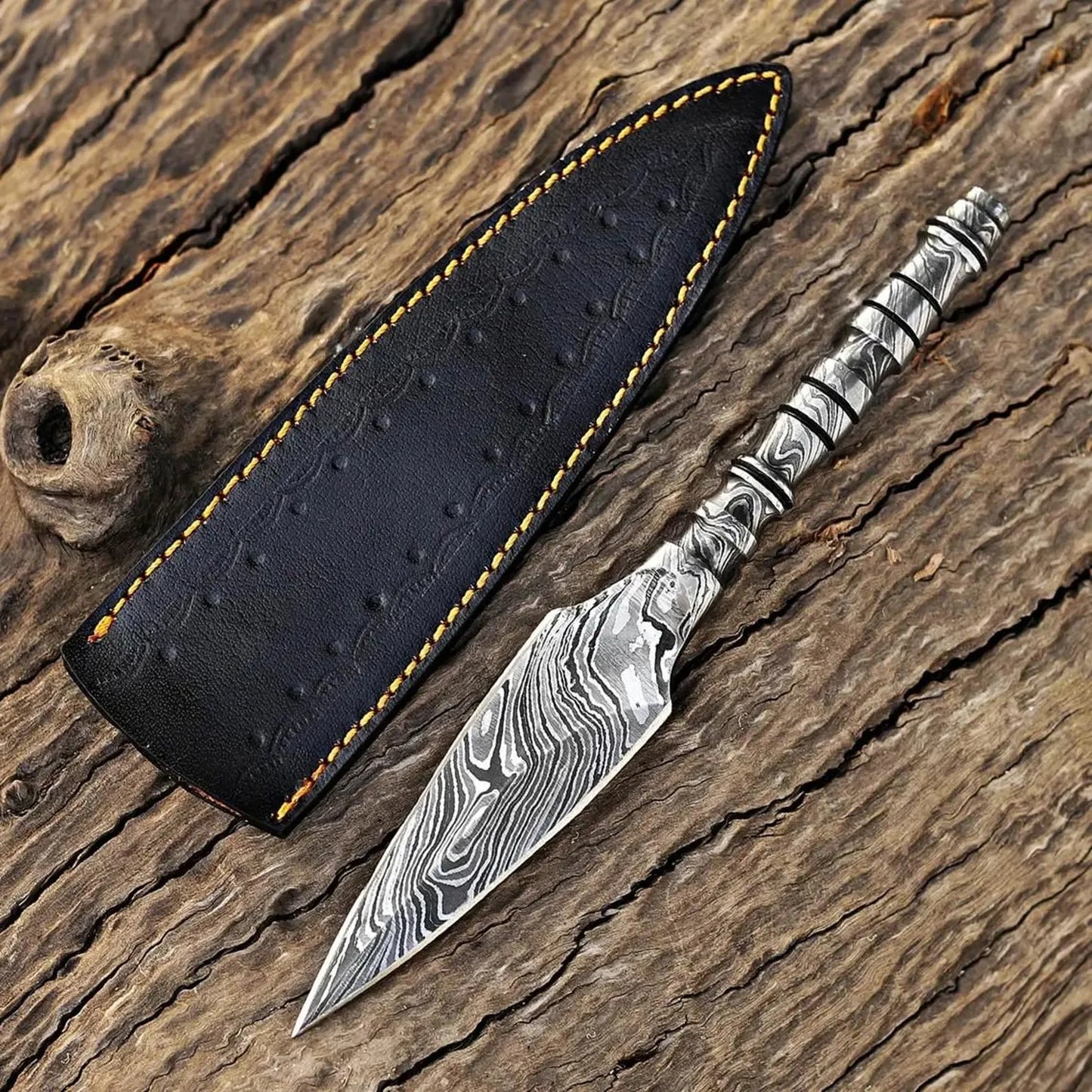 Full Damascus Steel Dagger Knife – Sculpted Blade & Twisted Handle with Leather Sheath