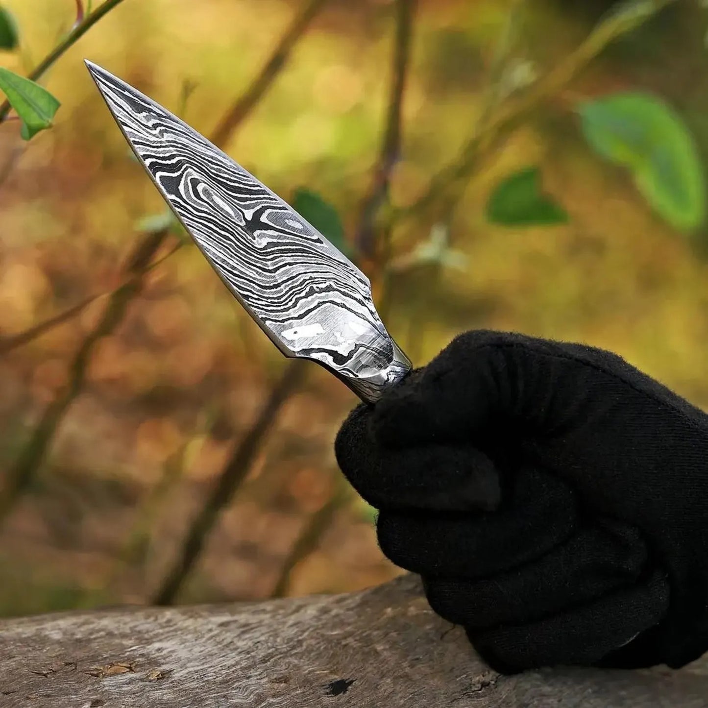 Full Damascus Steel Dagger Knife – Sculpted Blade & Twisted Handle with Leather Sheath