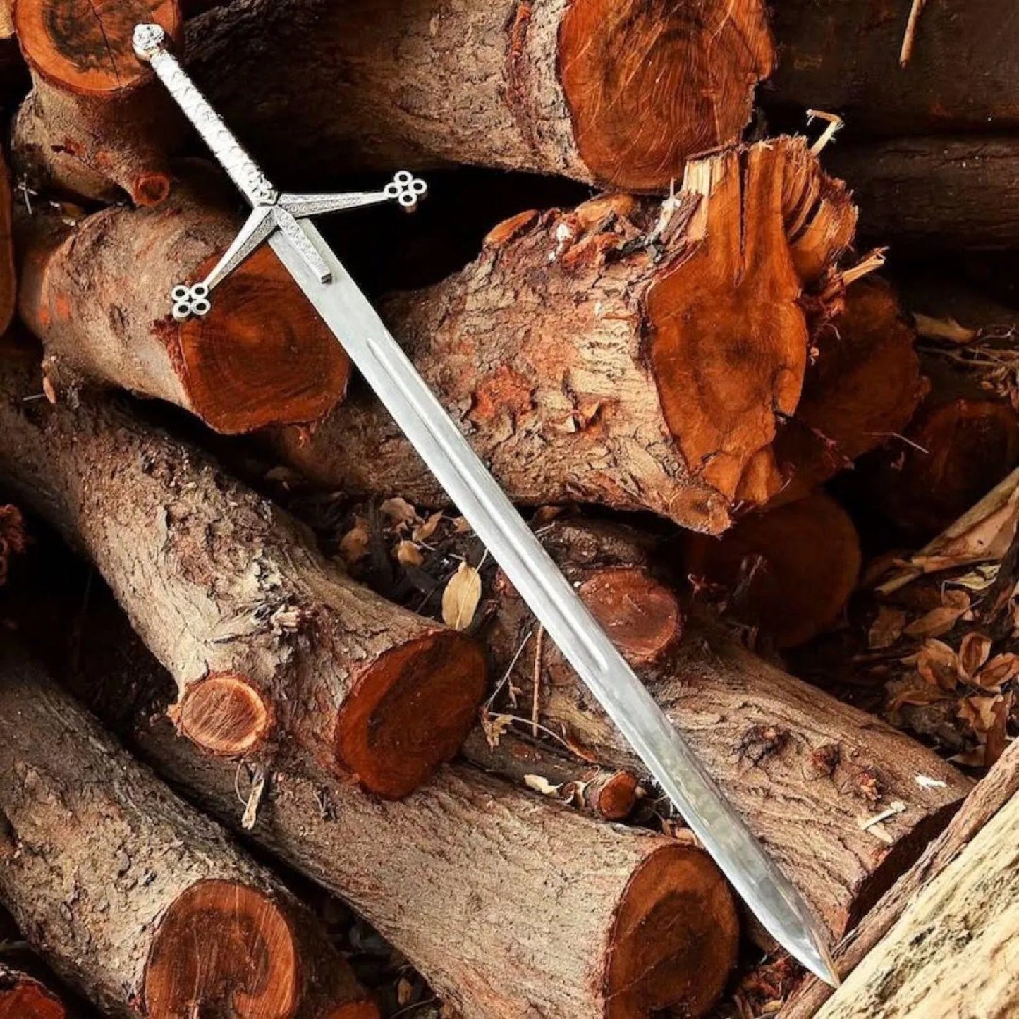 Scottish Claymore Sword – Hand-Forged Damascus Steel | Highland Warrior Two-Handed Blade
