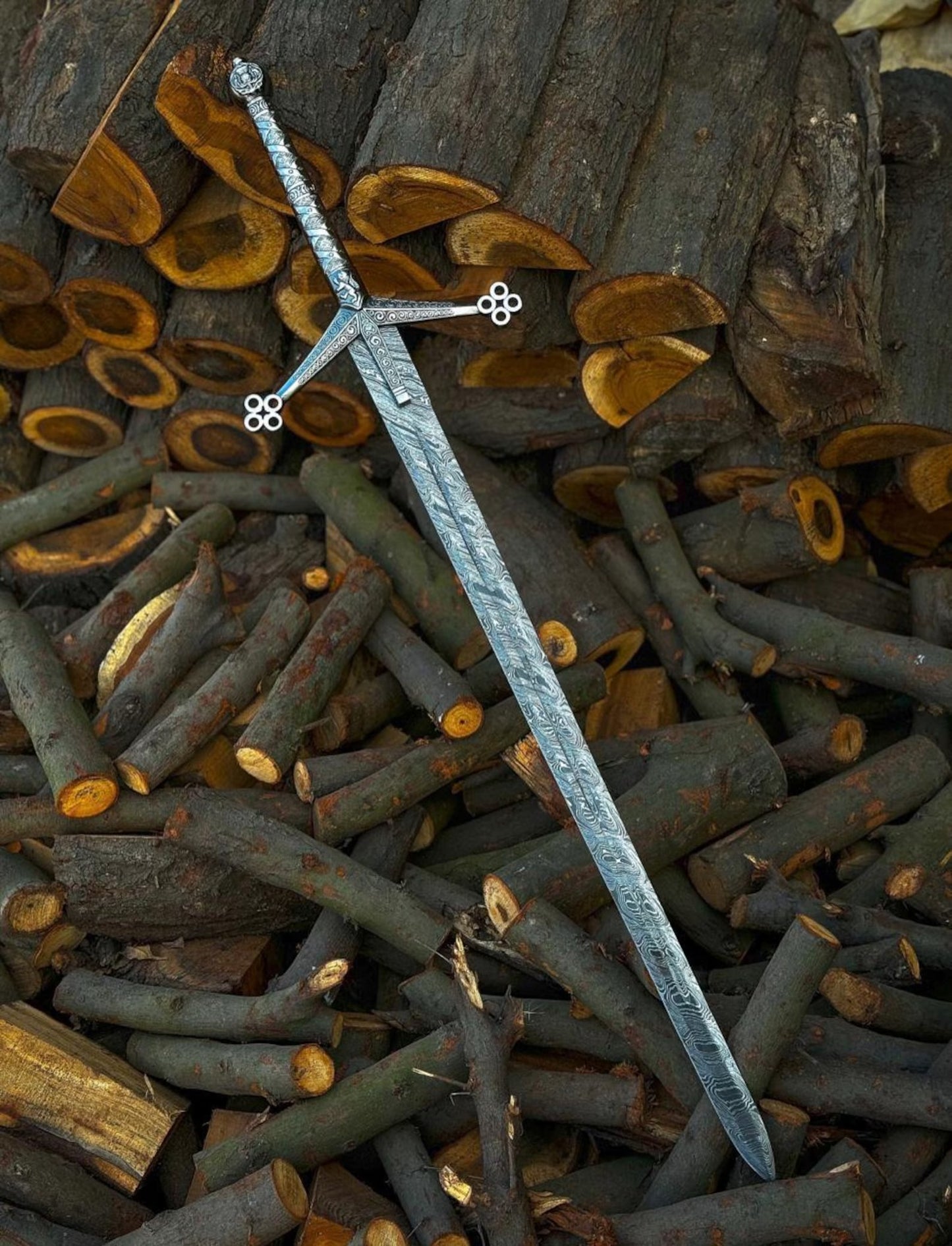 Scottish Claymore Sword – Hand-Forged Damascus Steel | Highland Warrior Two-Handed Blade