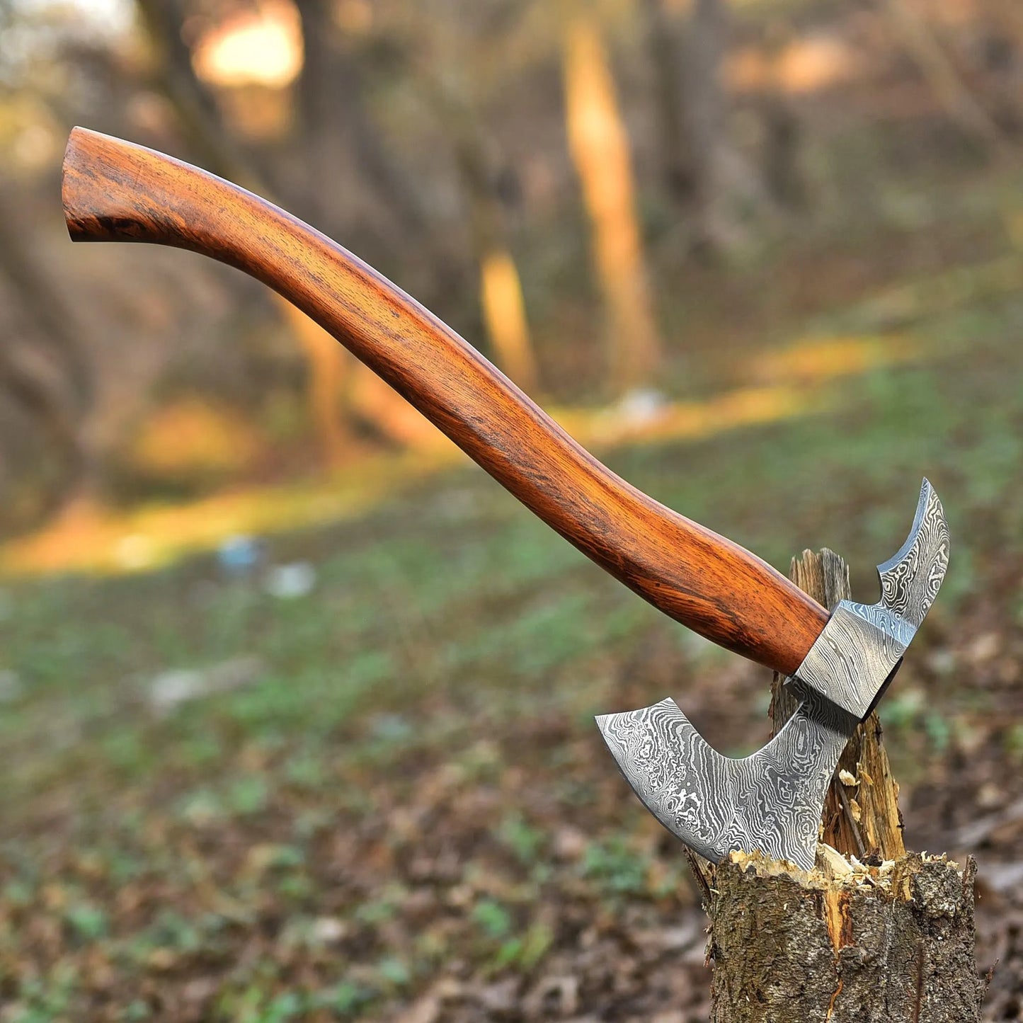 Hand-Forged Damascus Steel Axe – Custom Curved Wood Handle | Viking-Inspired Fantasy Blade
