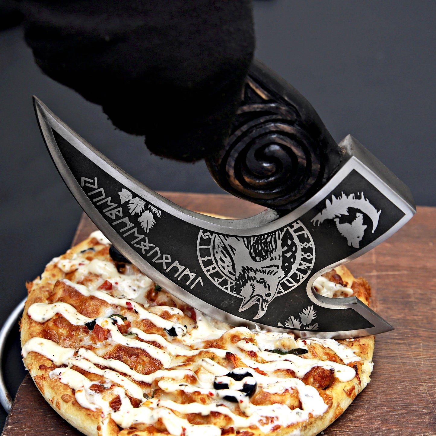 Viking Pizza Cutter – Norse-Inspired Axe Design with Wooden Handle | Hand-Forged Kitchen Tool