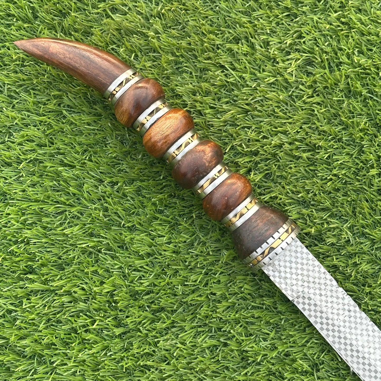 Ethnic Jungle Machete Knife – Textured Steel Blade with Stacked Wood Horn Handle & Leather Sheath