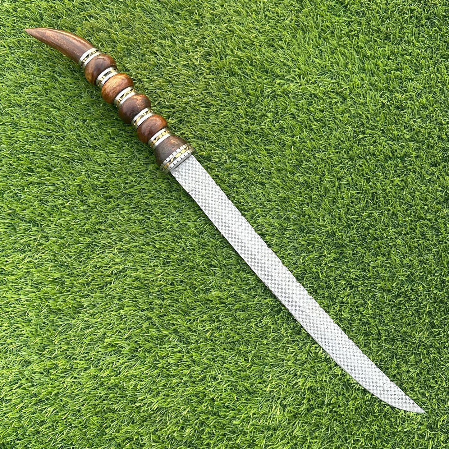 Ethnic Jungle Machete Knife – Textured Steel Blade with Stacked Wood Horn Handle & Leather Sheath