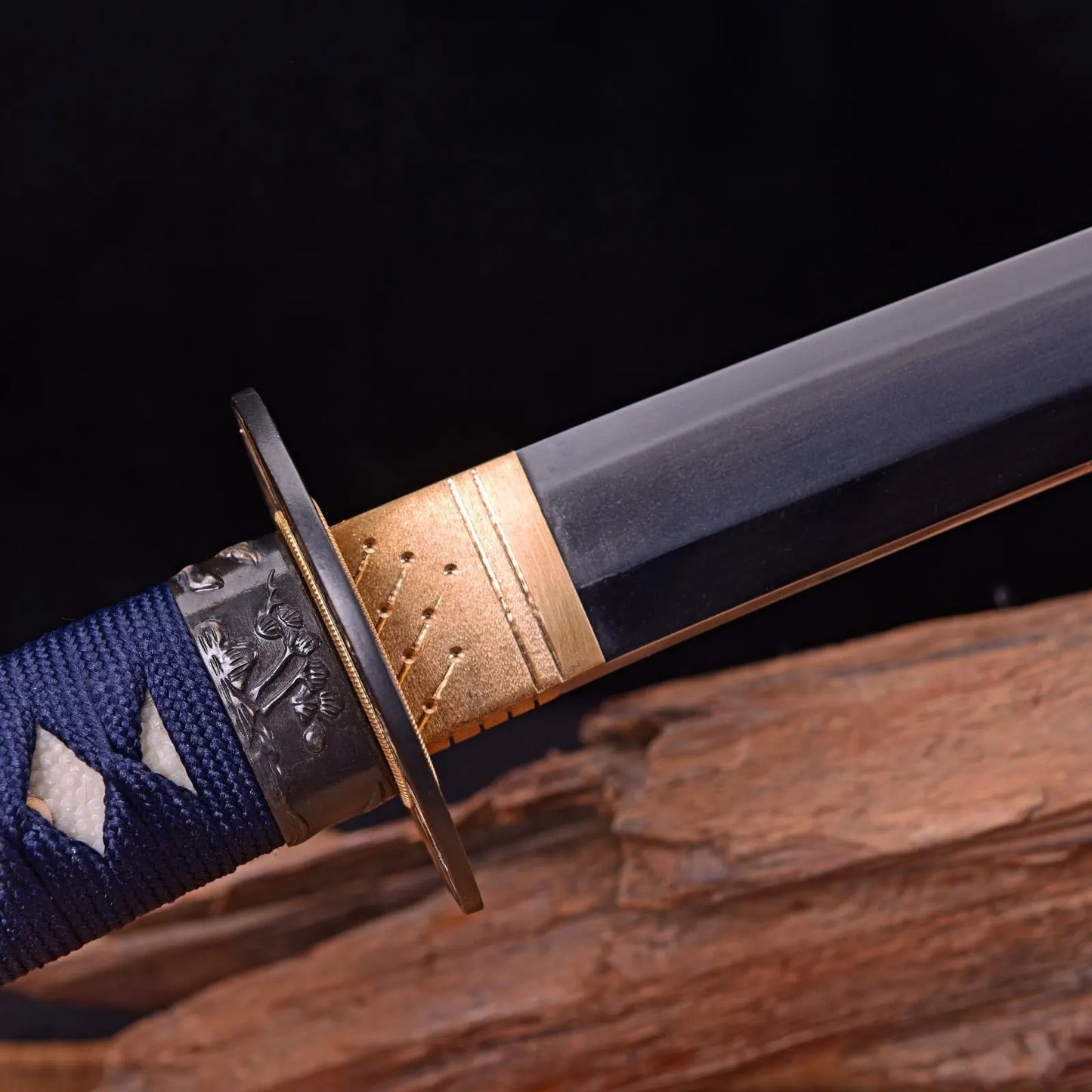 Hand-Forged Katana Sword – Golden Lacquered Scabbard, Arrow Motif Tsuba, & Blue Tsuka Ito Wrap
