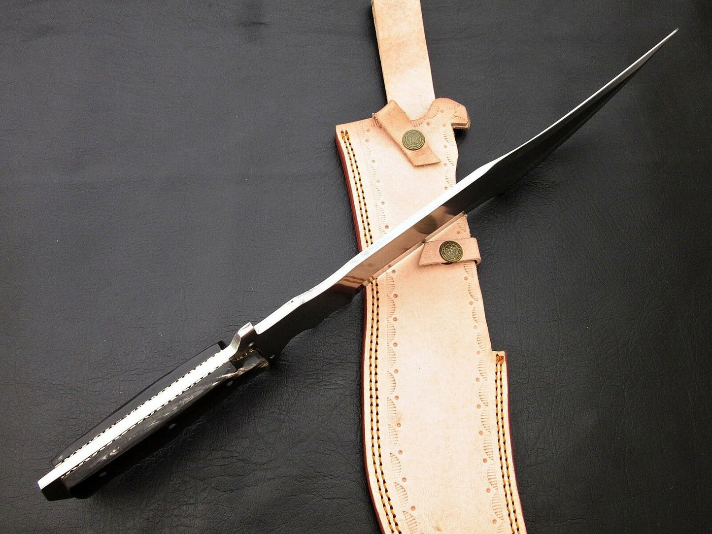 Handmade D2 Steel Bowie Knife – Buffalo Horn Handle | Heavy-Duty Hunting Knife