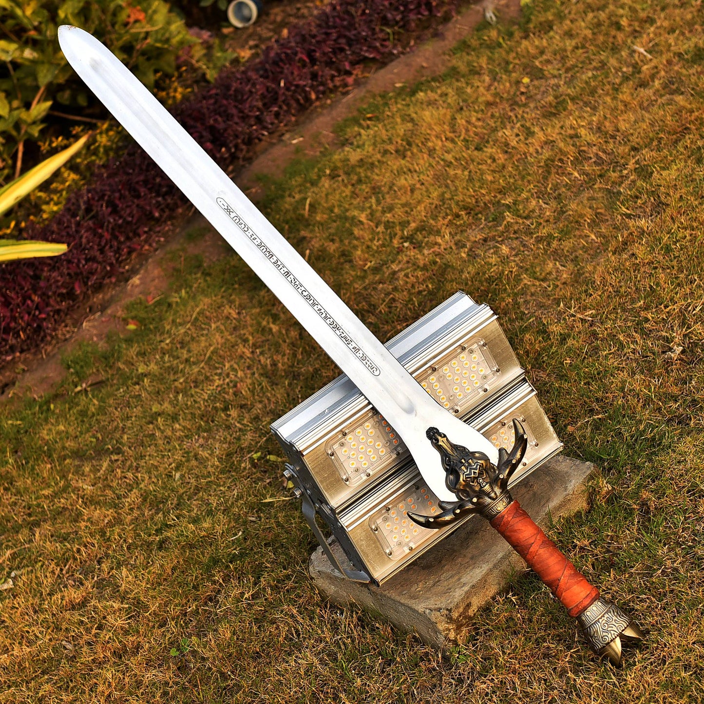 Albion Conan the Barbarian Father’s Sword  with Leather-Wrapped Grip