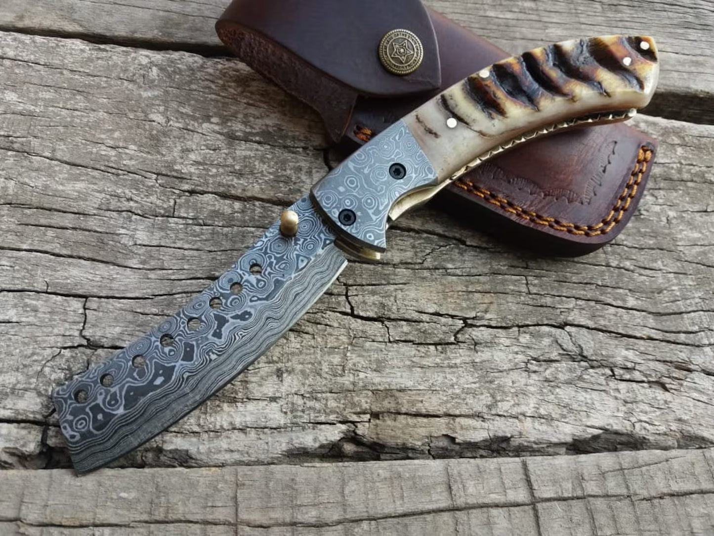 Handmade Damascus Steel Folding Pocket Knife – Himalayan Ram Horn Handle | Custom EDC Blade