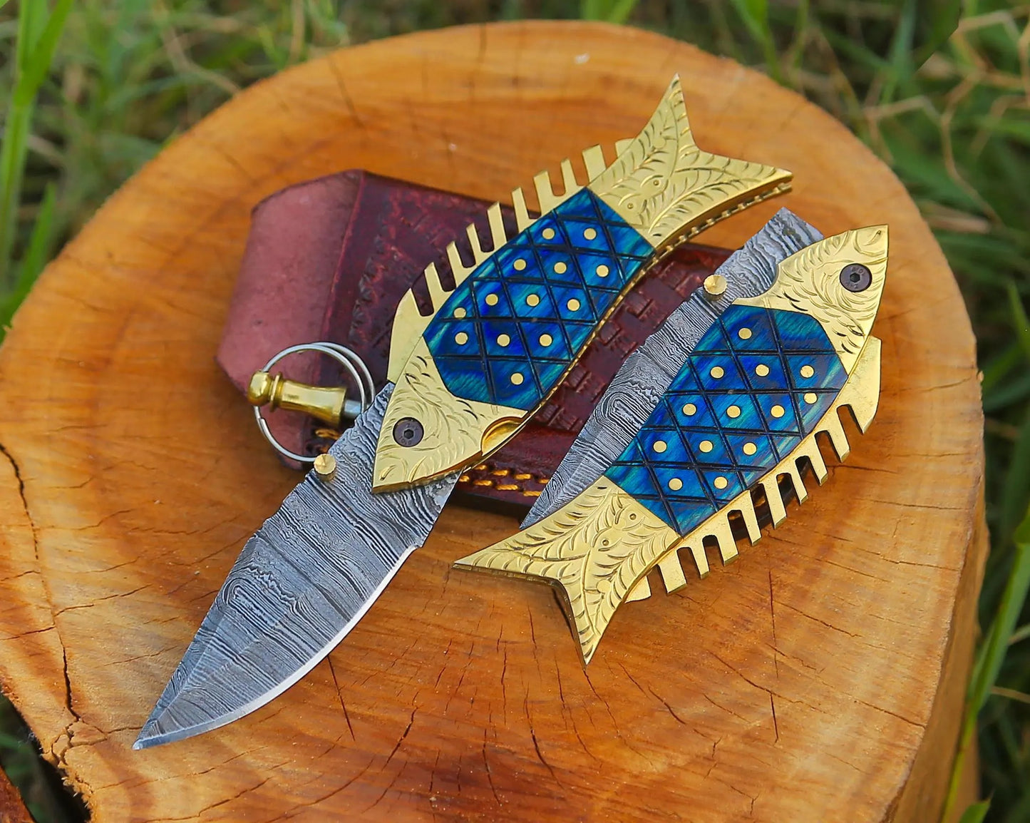 Fish-Shaped Damascus Folding Knife | Unique Collector’s EDC with Leather Case