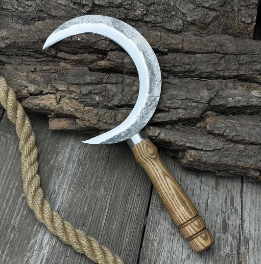 Hand-Forged Medieval Sickle – Curved Carbon Steel Blade with Carved Wood Handle