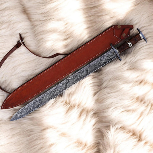 Hand-Forged Celtic Sword – Damascus Steel Blade with Historical Design | Collector’s Warrior Sword